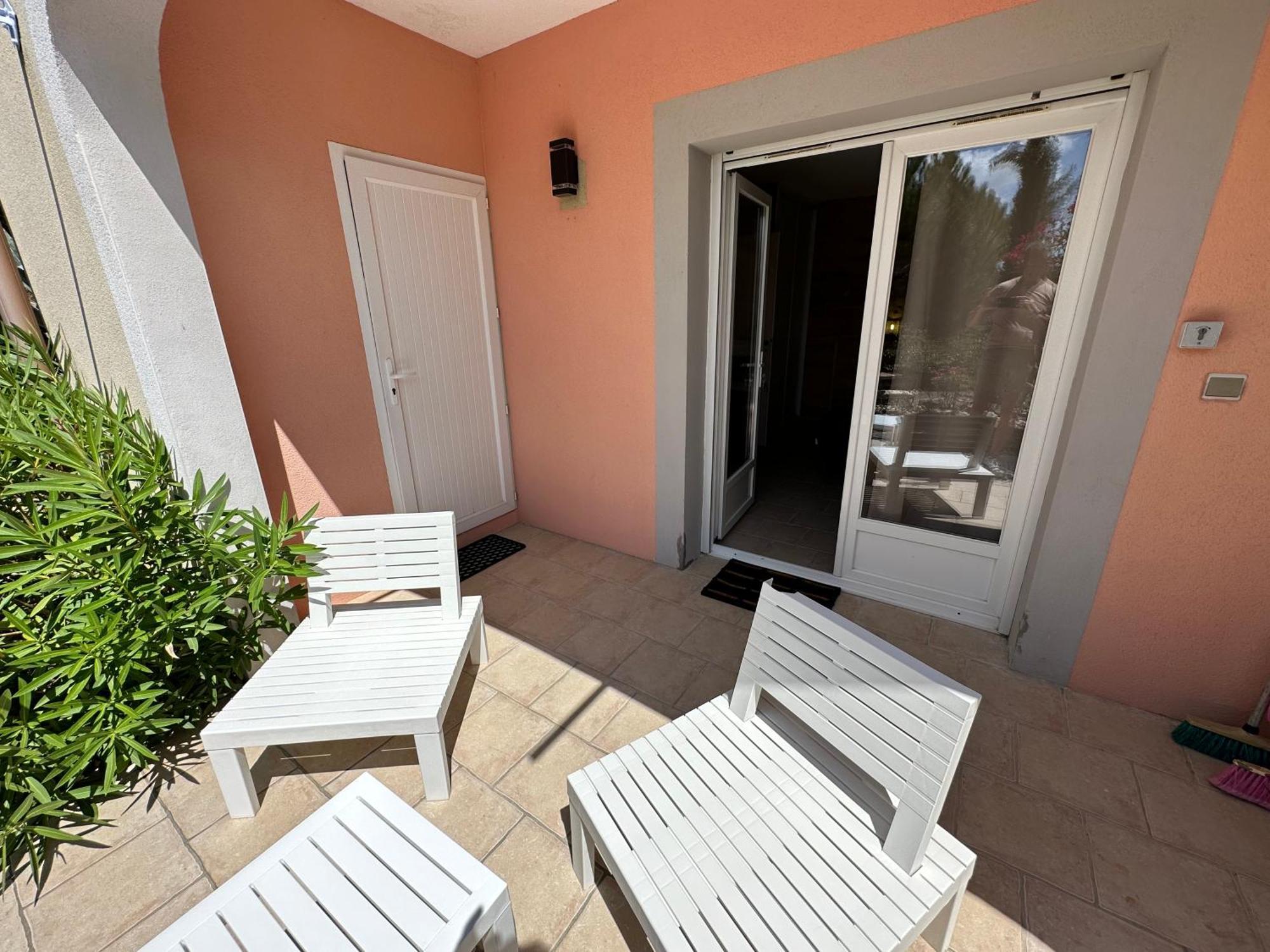 Bastide Saint-Thome Luaran gambar